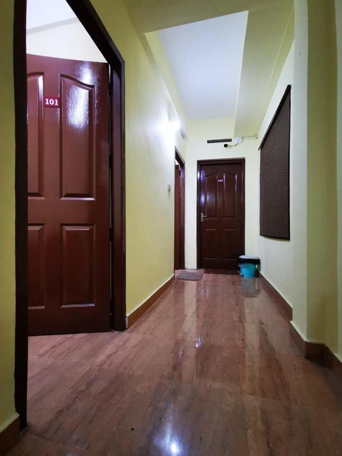 J2 Stayin Thiruvananthapuram Exterior foto